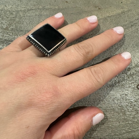 EXEX by Claudia Agudelo 925 Sterling Silver Bold Ring with Square Onyx - Picture 5 of 13